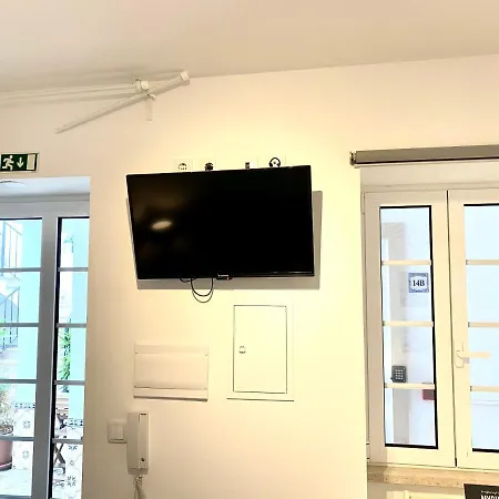 House Of Comfort Studio Apartment B Central Lisbon Apartment *