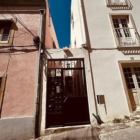 House Of Comfort Studio Apartment B Central Lisbon *